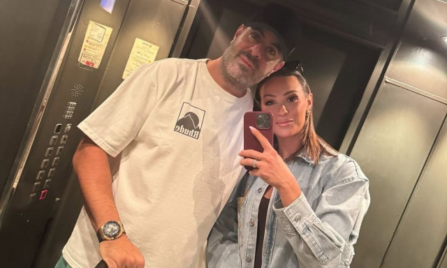 Δώρα Παντέλη: Έκανε την πρώτη της βόλτα με τον σύζυγο και τον γιο τους 8 ημέρες μετά τον τοκετό