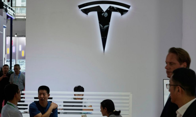 Tesla: 29 δισ. σε μετοχές παίρνει ο Έλον Μασκ - Σκοπός η διατήρησή του ως CEO