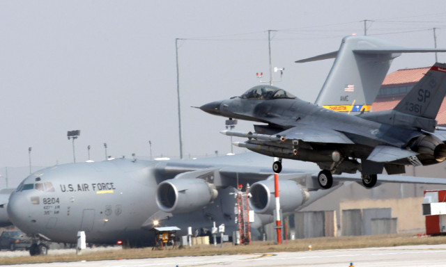 ΗΠΑ: Απεργούν οι εργαζόμενοι στα εργοστάσια παραγωγής μαχητικών αεροσκαφών της Boeing