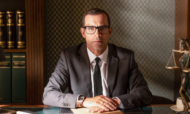 Ο Δικαστής: Το πρώτο τρέιλερ της σειράς που όλοι περιμένουν