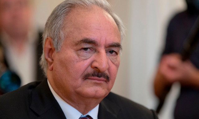 Λιβυκά ΜΜΕ: «Ο Χαφτάρ δίνει υπηκοότητα σε ένα εκατομμύριο Παλαιστινίους - Συμφωνούν ΗΠΑ και Τουρκία