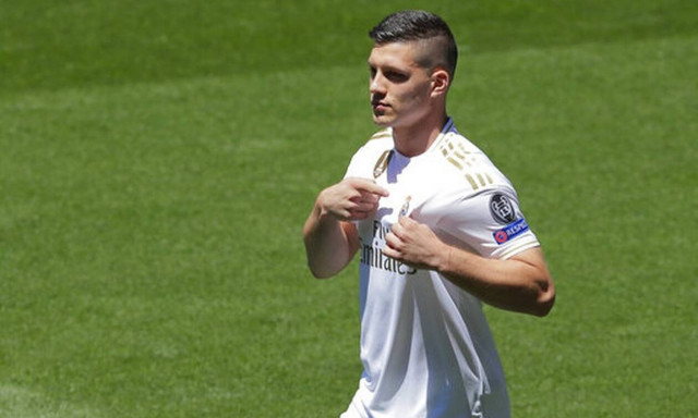 ΑΕΚ: Ημέρα... Γιόβιτς στην Ένωση - Το μπόνους που «σφράγισε» τη μεγάλη μεταγραφή