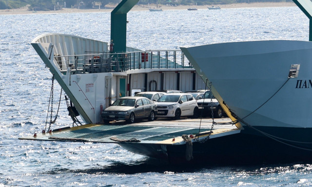 Νέα Στύρα – «Κανείς δεν μας ενημέρωσε, τα παιδιά έκλαιγαν», αποκαλύπτει επιβάτης