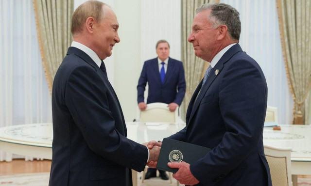 Κρίσιμη συνάντηση Πούτιν - Γουίτκοφ στη Μόσχα στην εκπνοή του αμερικανικού τελεσιγράφου