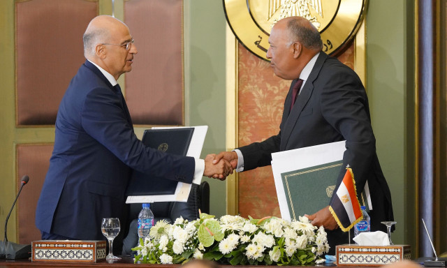 Δένδιας για οριοθέτηση ΑΟΖ με την Αίγυπτο: «Η Ελλάδα δεν κάνει παράνομες συμφωνίες»