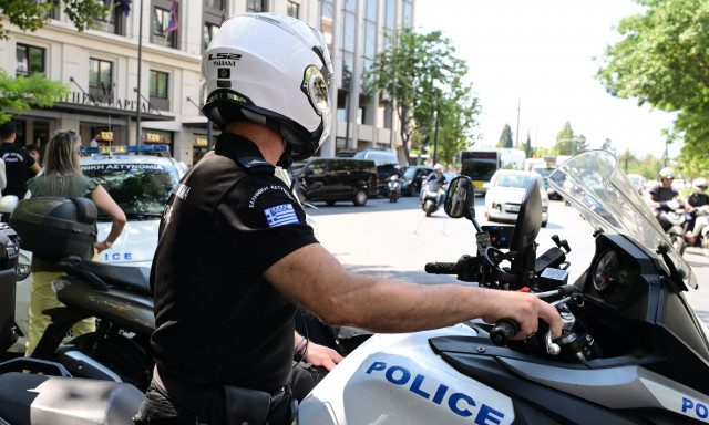 Λεωφόρος Αλεξάνδρας: Διακοπή κυκλοφορίας λόγω πτώσης σηματοδότη