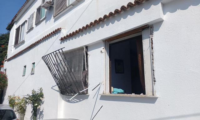 Θεσσαλονίκη: Έκρηξη φιάλης υγραερίου σε ενοικιαζόμενα δωμάτια στην Ασπροβάλτα - Πέντε τραυματίες