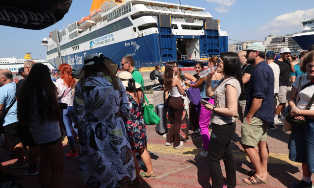 Απαγορευτικό απόπλου: Τι λέει η ΕΜΥ για το δελτίο θυελλωδών ανέμων