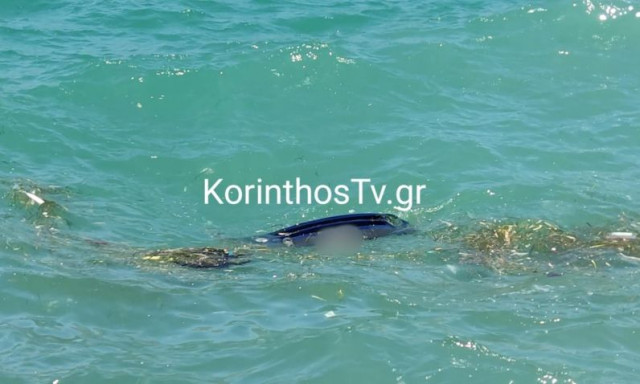 Κόρινθος: 60χρονος οδηγός ανασύρθηκε νεκρός από τη θάλασσα - Είχε πέσει με το αυτοκίνητό του