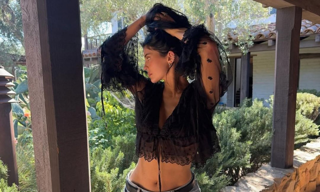 Κάιλι Τζένερ: Γιόρτασε τα 28α γενέθλια της με ένα κομψό δείπνο που διοργάνωσε η αδελφή της, Κένταλ