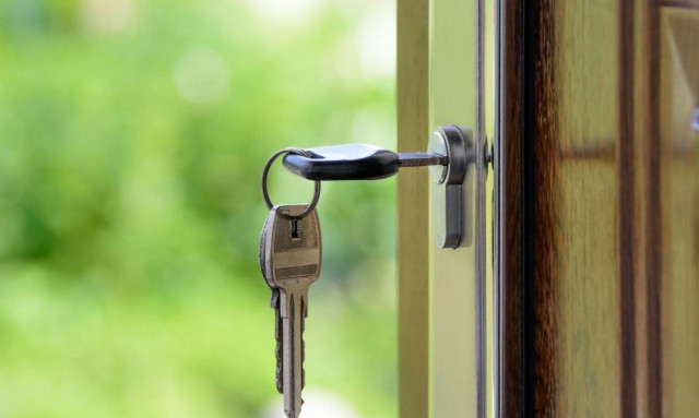 Προσοχή στους διαρρήκτες: Αυτό είναι το νέο... παλιό κόλπο για να σας τσεκάρουν