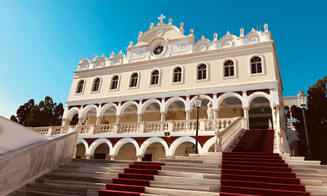 Οι «Παναγίες του Αιγαίου» που είναι αφιερωμένες στην «Κοίμηση της Θεοτόκου»