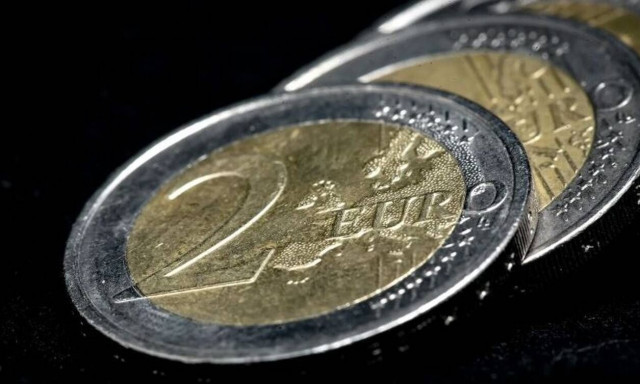 Κέρματα των 2 ευρώ με αξία €2.900