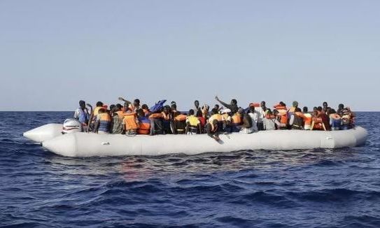 Λαμπεντούζα: Βυθίστηκε βάρκα με μετανάστες - Είκοσι νεκροί και τουλάχιστον είκοσι αγνοούμενοι