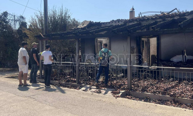 Μόλις ένα κλιμάκιο στην Πάτρα για την καταγραφή ζημιών από τη φωτιά