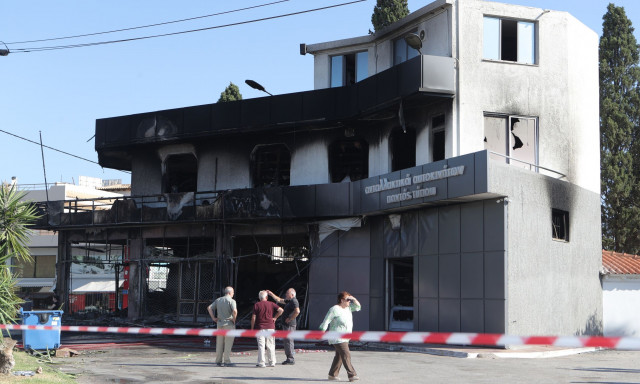 Τέσσερα τροχαία μέσα σε λίγες ώρες στην Αττική - Ένας νεκρός και τρεις τραυματίες