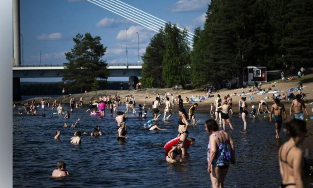 Καύσωνας στις σκανδιναβικές χώρες: «Τροπικές νύχτες» στη Σουηδία, «30ρια» στη Φινλανδία