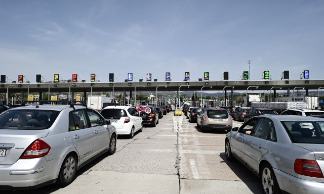 Έκτακτα μέτρα της Τροχαίας για την έξοδο των εκδρομέων του Δεκαπενταύγουστου