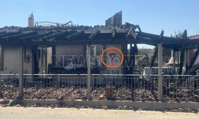 Επιστροφή στις μνήμες του 1999: Τι σημαίνουν τα χρωματιστά σύμβολα στα πυρόπληκτα σπίτια της Πάτρας