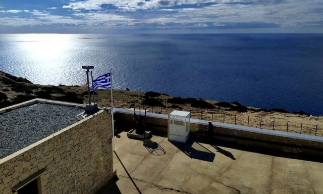 Γαύδος: Άμεση διακομιδή 78χρονου στα Σφακιά για νοσοκομειακή περίθαλψη