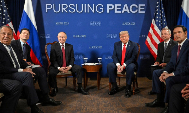 Συνάντηση Τραμπ - Πούτιν: Βρέθηκαν έγγραφα σε ξενοδοχείο - Ποιοι τα ξέχασαν, τι αποκαλύπτουν