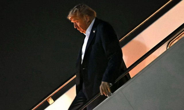 Επέστρεψε στην Ουάσιγκτον ο Ντόναλντ Τραμπ - Μίλησε με Ζελένσκι και ΝΑΤΟ