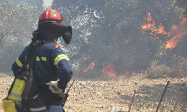Υψηλός κίνδυνος φωτιάς την Δευτέρα (18/8) - Ο χάρτης της Πολιτικής Προστασίας