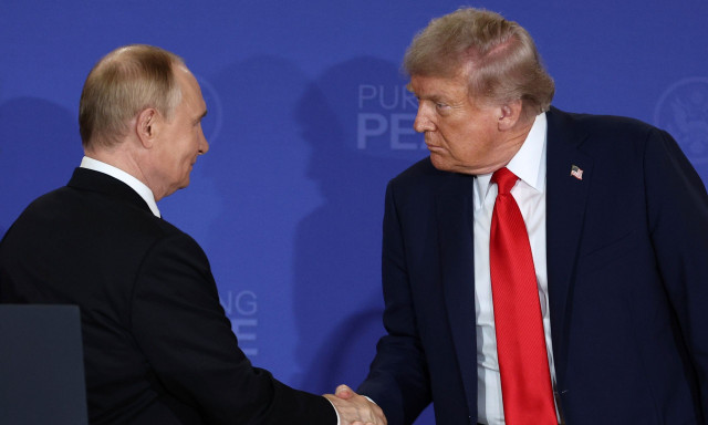 Τραμπ - Πούτιν: Αυτά είναι τα έγγραφα για τη συνάντησή τους που βρέθηκαν σε εκτυπωτή ξενοδοχείου