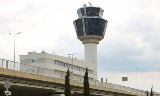 Μύκονος: Αναγκαστική προσγείωση ελικοφόρου έπειτα από ένδειξη για φωτιά