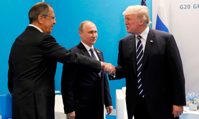 Ο Σεργκέι Λαβρόφ προσκάλεσε επίσημα τον Ντόναλντ Τραμπ στη Ρωσία