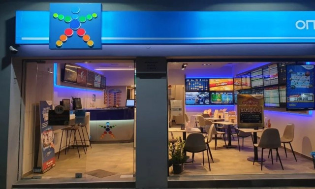 Ειδικό στοίχημα στα καταστήματα ΟΠΑΠ για την πρόκριση και των τριών ελληνικών ομάδων στα Κύπελλα Ευρ