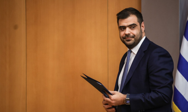 Μαρινάκης: Δεν στέλνουμε ειρηνευτικά στρατεύματα στην Ουκρανία - Τα μέτρα της ΔΕΘ