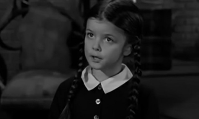 Τι απέγινε η πρώτη ηθοποιός του Wednesday; Ο καταραμένος ρόλος και η ανατριχιαστική «πτώση»