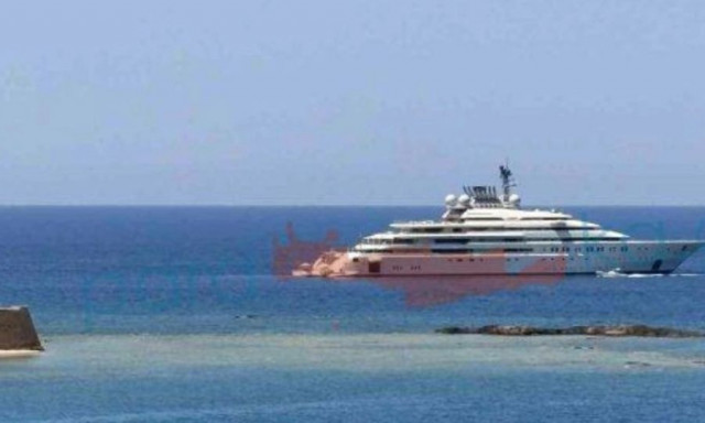 Σεΐχης που παραθέριζε στα Χανιά, έφερε εκτάκτως οδοντίατρο από την Γαλλία