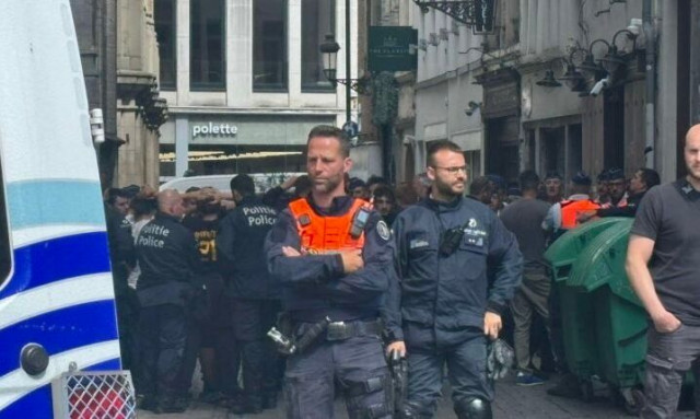 Άντερλεχτ – ΑΕΚ: Προσαγωγές οπαδών της Ένωσης στις Βρυξέλλες