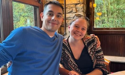 Λένα Σαμαρά: Η σπαρακτική ανάρτηση του αδελφού της - «Μακάρι να γιορτάζαμε μαζί τα γενέθλιά μου»