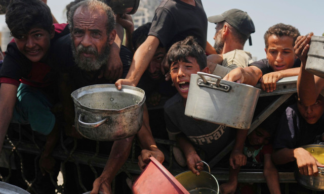 Μαρτυρίες μέσα από την «κόλαση» της Γάζας: Έλληνες ιατροί περιγράφουν τον λιμό