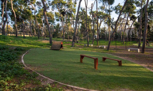 Ο Δήμος Αθηναίων κλείνει το Άλσος Χωροφυλακής - Βρέθηκαν θαμμένα ζώα συντροφιάς