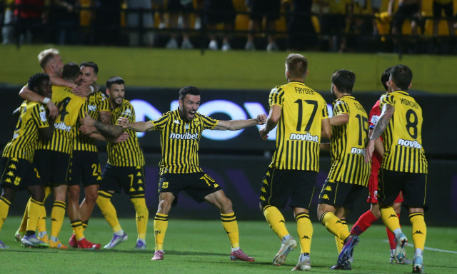 Άρης – Βόλος 2-0: Οι στόπερ του έδωσαν το πρώτο τρίποντο