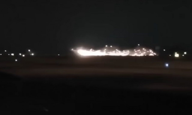 Μαλαισία: Η συγκλονιστική στιγμή της συντριβής μαχητικού αεροσκάφους - Δείτε βίντεο