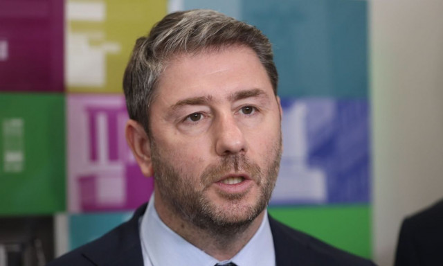 Ανδρουλάκης: Ζητά συνεδρίαση της Βουλής για την αναγνώριση του Παλαιστινιακού κράτους