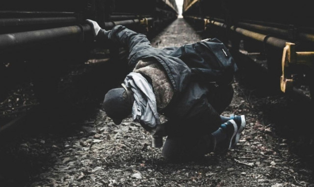 Τι συμβαίνει στον εγκέφαλο όταν πανικοβάλλεσαι και γιατί ο χρόνος φαίνεται να παγώνει