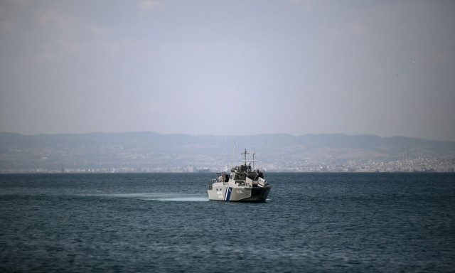 Λαύριο: Έκτακτος κατάπλους του Blue Star Paros για 43χρονο ασθενή επιβάτη