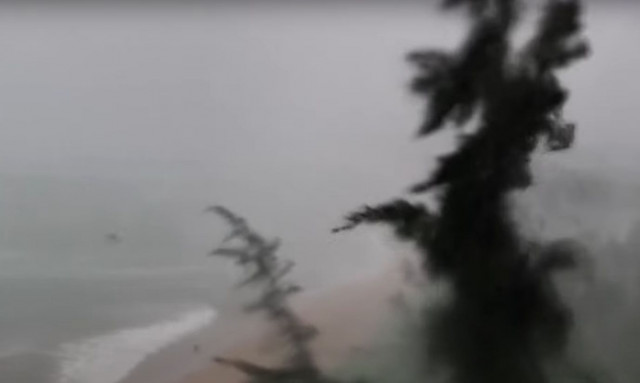 Συναγερμός στο Βιετνάμ για τον τυφώνα Κατζίκι: 325.000 κάτοικοι αφήνουν τα σπίτια τους