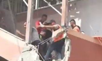 Γάζα: Τέσσερις δημοσιογράφοι μεταξύ των 15 νεκρών από ισραηλινό χτύπημα στο νοσοκομείο Νάσερ