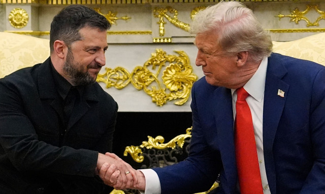 FT: Οι ΗΠΑ βοηθούν την Ουκρανία να χτυπήσει ενεργειακές υποδομές της Ρωσίας