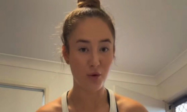 «Όσο πιο βρώμικο, τόσο το καλύτερο»: Η 21χρονη που βγάζει 9.000 ευρώ τον μήνα