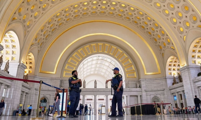 Ο Τραμπ επεκτείνει τον έλεγχό του στην Ουάσιγκτον - Αναλαμβάνει τη διαχείριση και του Union Station