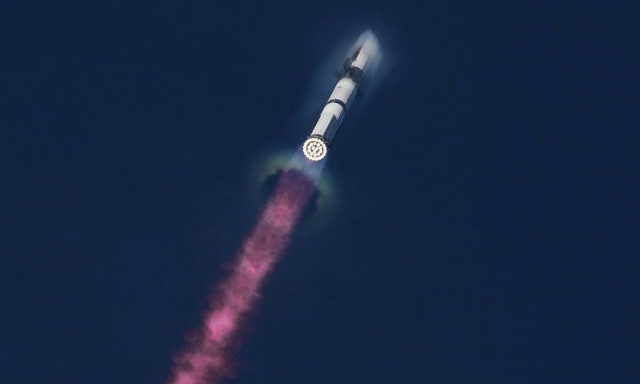 SpaceX: Επιτυχής η 10η εκτόξευση του Starship, του μεγαλύτερου πυραύλου στην ιστορία - Δείτε βίντεο