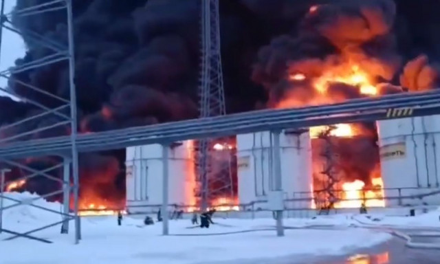 Η Ουκρανία επιτέθηκε σε διυλιστήρια πετρελαίου στη Ρωσία